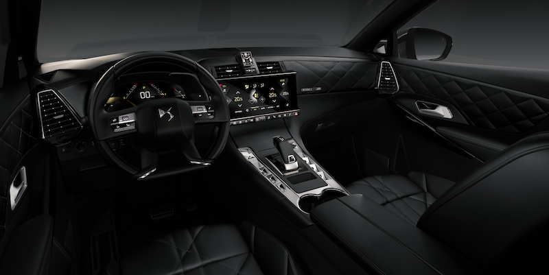 DS: la scalata al mondo premium parte dalla DS 7 crossback
