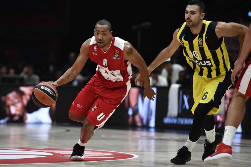 Olimpia Milano, che cuore. Sfiora l’impresa: ko all’overtime col Fenerbahce Olimpia Milano, che cuore. Sfiora l’impresa: ko all’overtime col Fenerbahce