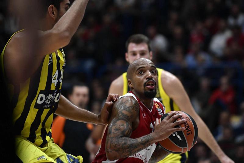 Olimpia Milano, che cuore. Sfiora l’impresa: ko all’overtime col Fenerbahce Olimpia Milano, che cuore. Sfiora l’impresa: ko all’overtime col Fenerbahce