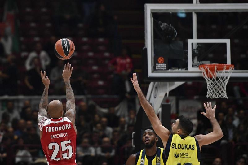 Olimpia Milano, che cuore. Sfiora l’impresa: ko all’overtime col Fenerbahce Olimpia Milano, che cuore. Sfiora l’impresa: ko all’overtime col Fenerbahce
