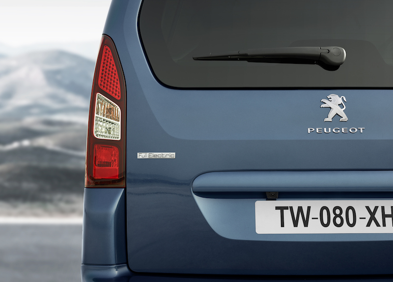 Peugeot Partner Tepee Full Electric: il multispaziozio ad emissioni ZERO Peugeot Partner Tepee Full Electric: il multispaziozio ad emissioni ZERO