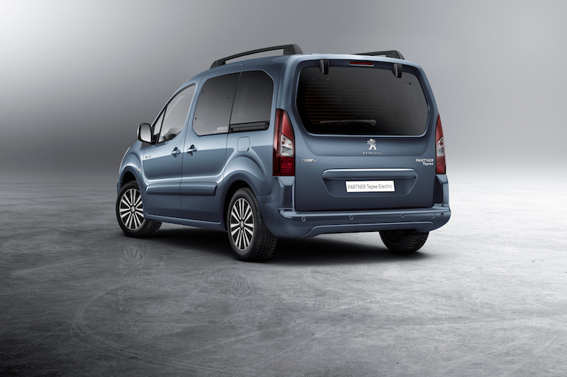 Peugeot Partner Tepee Full Electric: il multispaziozio ad emissioni ZERO Peugeot Partner Tepee Full Electric: il multispaziozio ad emissioni ZERO