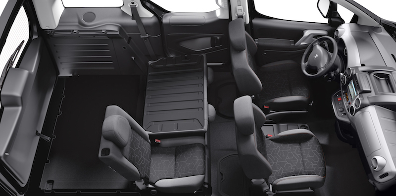 Peugeot Partner Tepee Full Electric: il multispaziozio ad emissioni ZERO Peugeot Partner Tepee Full Electric: il multispaziozio ad emissioni ZERO