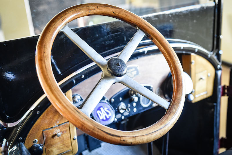 “Galerie Peugeot”, i 10 anni della mostra che racconta il mondo… del Leone