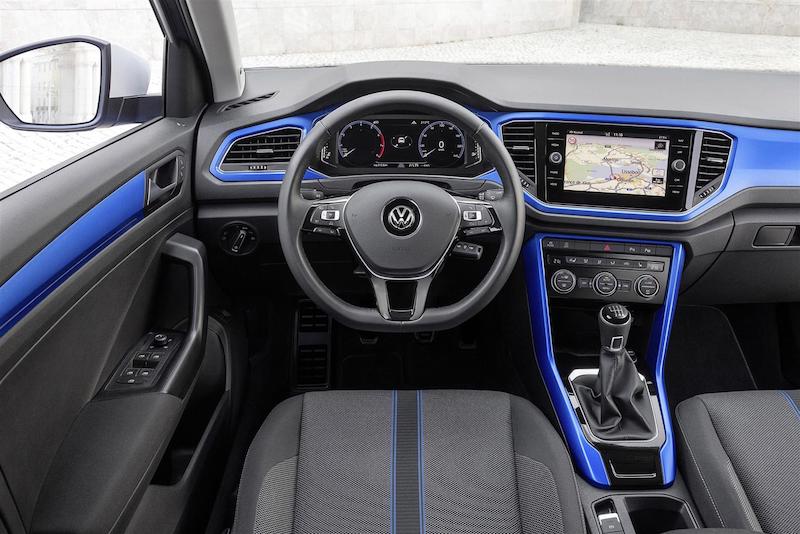 Volkswagen T-Roc: ecco il nuovo crossover compatto di Wolfwsburg. Volkswagen T-Roc: ecco il nuovo crossover compatto di Wolfwsburg.