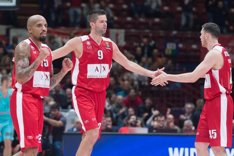 Olimpia Milano, che acuto in Eurolega: il Barcellona si inchina Olimpia Milano, che acuto in Eurolega: il Barcellona si inchina