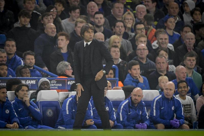 Chelsea, fiducia a Conte dopo ko con la Roma. Rumors: ritorna su Alex Sandro Chelsea, fiducia a Conte dopo ko con la Roma. Rumors: ritorna su Alex Sandro