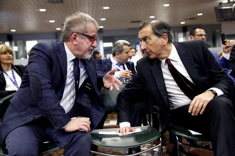 Ema, Maroni e Sala: “Grande sfida e sforzo corale: prevalga il merito” Ema, Maroni e Sala: “Grande sfida e sforzo corale: prevalga il merito”