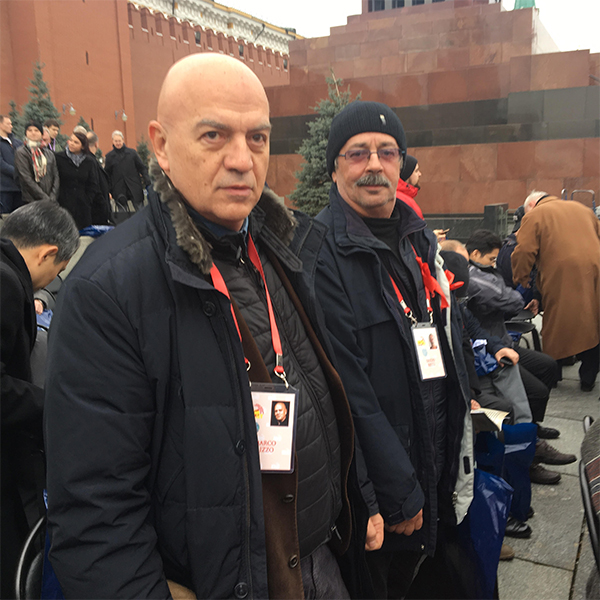 Urss, Marco Rizzo a Mosca: “La rivoluzione comunista più attuale che mai” Urss, Marco Rizzo a Mosca: “La rivoluzione comunista più attuale che mai”