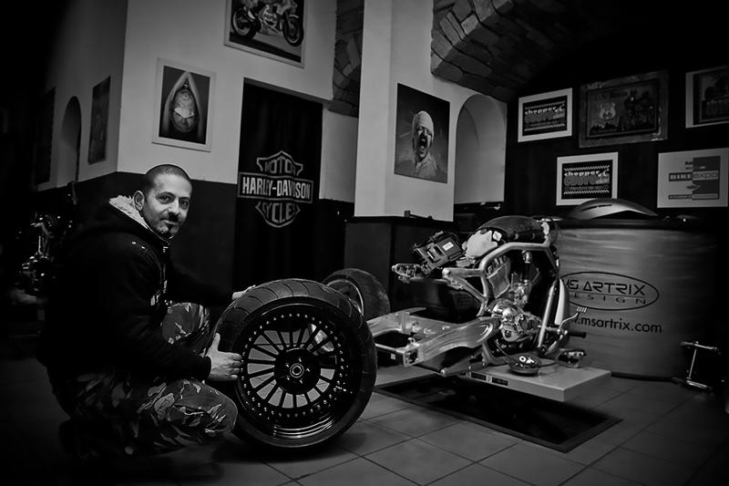 Max Gullone, l’artista italiano delle Harley-Davidson. L’intervista