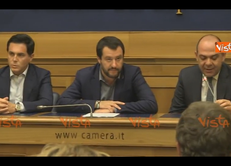 Galleria foto 'Lega, Salvini accoglie due deputati fittiani. “Doppia cifra in Puglia”' - foto 1