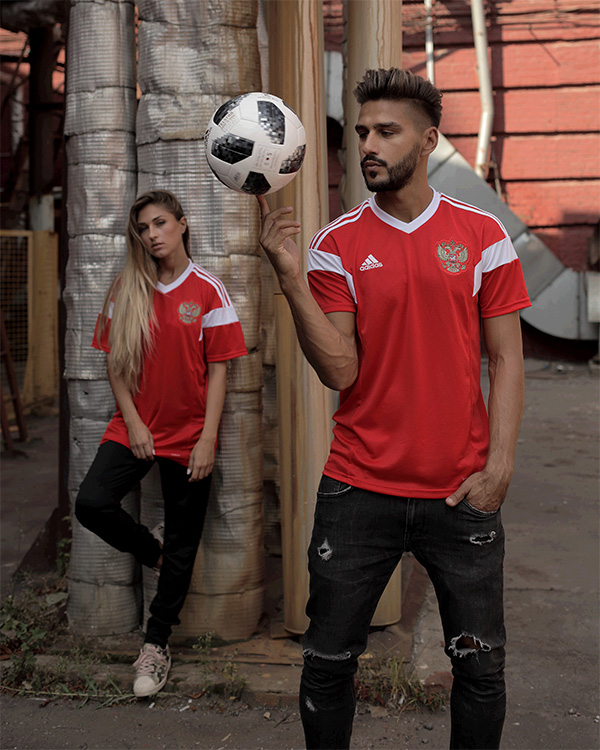 Mondiali di calcio 2018: ecco Telstar 18, pallone ufficiale Adidas. FOTO-VIDEO