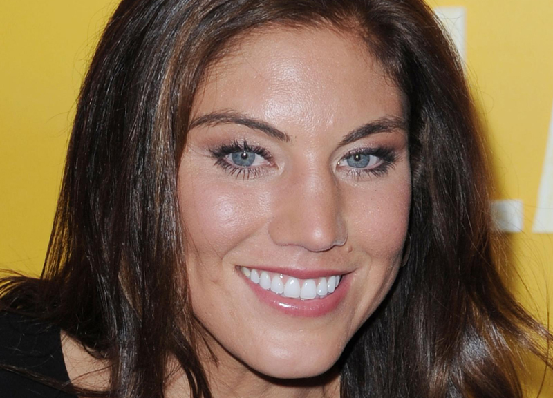 Molestie, Hope Solo denuncia Blatter. Accuse anche per il fratello di Moretti Molestie, Hope Solo denuncia Blatter. Accuse anche per il fratello di Moretti
