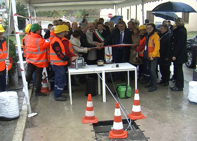 Gentiloni inaugura il cantiere Open Fiber a Campli, in provincia di Teramo