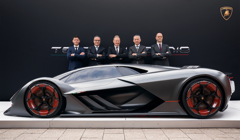 La Lamborghini si proietta nel Terzo millennio La Lamborghini si proietta nel Terzo millennio