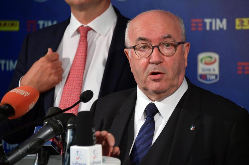 Nazionale, Tavecchio (Figc) su Ancelotti: “Dopo Ventura? Nomi importanti” Nazionale, Tavecchio (Figc) su Ancelotti: “Dopo Ventura? Nomi importanti”