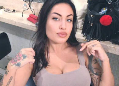 Fausto Brizzi, la tatuatrice Vanya Stone: “L’ho denunciato due anni fa”