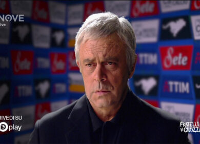Crozza: Sacchi, Mourinho, Mancini e Conte commentano la disfatta dell’Italia