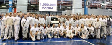Dallo stabilimento Fiat di Pomigliano D’arco è uscita la milionesima Panda