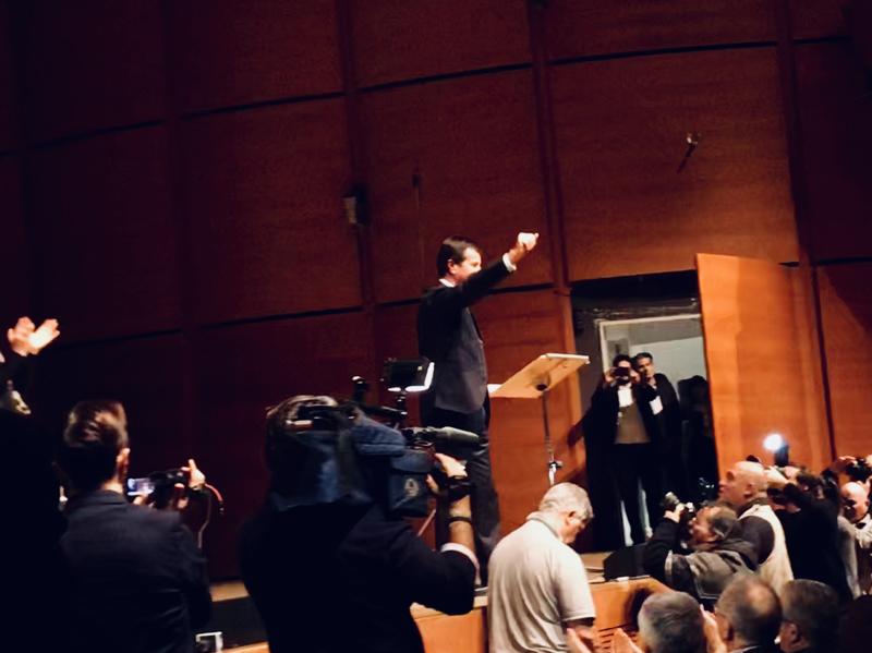 Giorgio Gori presenta la sua candidatura a Milano. La cronaca di Fabio Massa Giorgio Gori presenta la sua candidatura a Milano. La cronaca di Fabio Massa