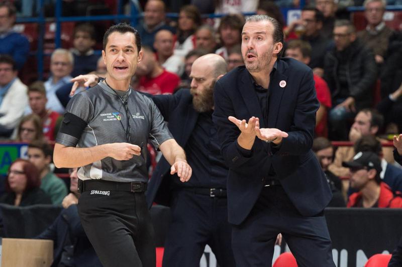 Olimpia Milano, cuore e gran rimonta, ma Avellino vince dopo 2 supplementari Olimpia Milano, cuore e gran rimonta, ma Avellino vince dopo 2 supplementari