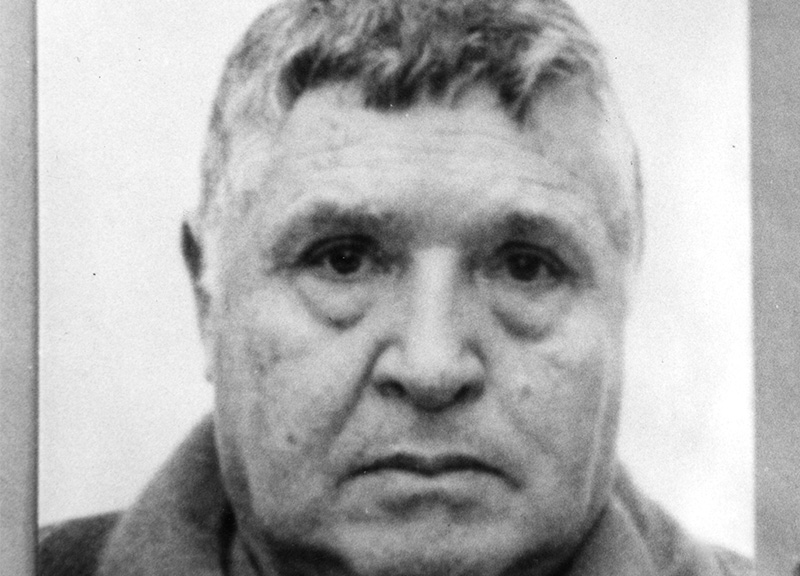 Totò Riina, la salma a Corleone. Il boss “ritrova” Provenzano e Bagarella Totò Riina, la salma a Corleone. Il boss “ritrova” Provenzano e Bagarella