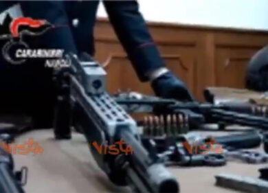 Scacco al clan Lo Russo con oltre 40 arresti, blitz di polizia e carabinieri