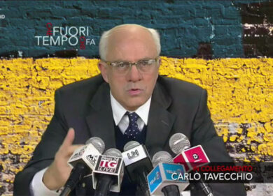 Crozza/Tavecchio: “Malagò?, spero non scivoli nella vasca da bagno”