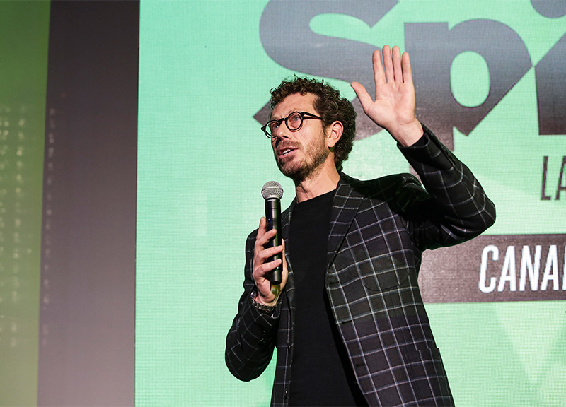 Spike, da Giulia Salemi a Le Capitane: le foto della festa a Garage Italia