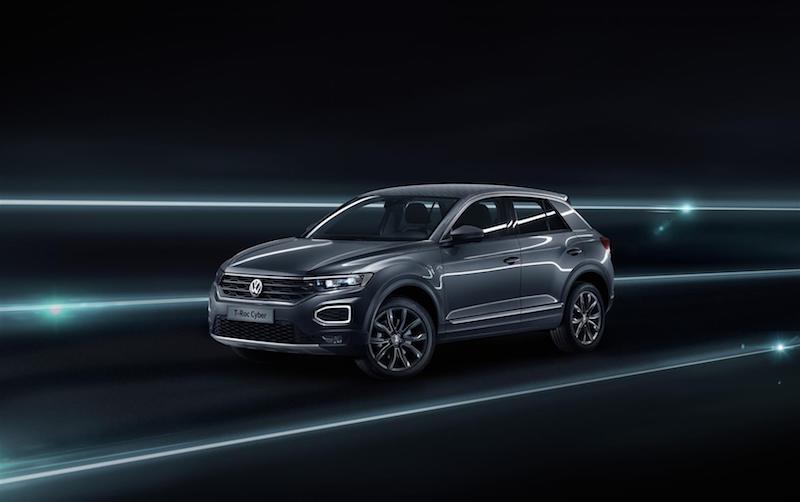 Volkswagen: la nuova T-Roc diventa Black e Cyber Volkswagen: la nuova T-Roc diventa Black e Cyber