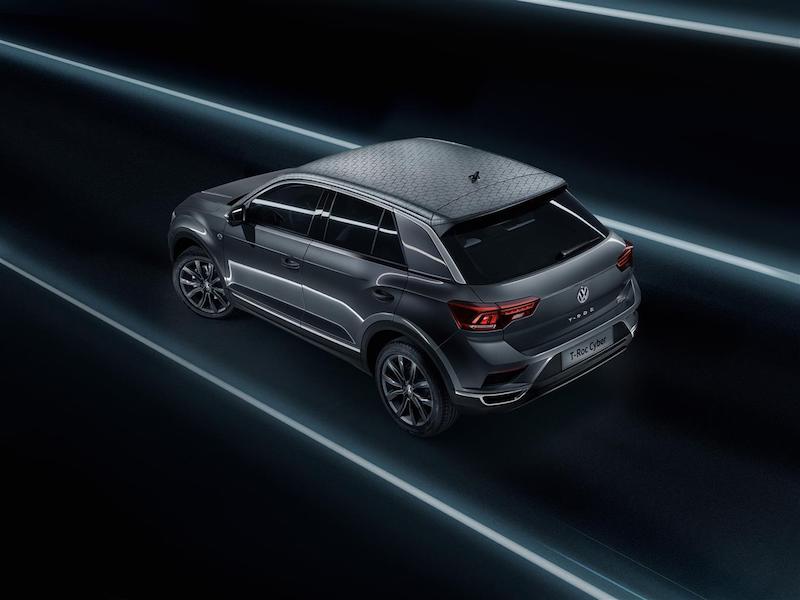 Volkswagen: la nuova T-Roc diventa Black e Cyber Volkswagen: la nuova T-Roc diventa Black e Cyber