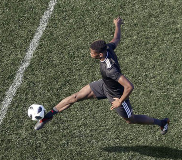 Adidas, lancia Predator 18+. Ecco in campo Pogba e Rakitic Adidas, lancia Predator 18+. Ecco in campo Pogba e Rakitic