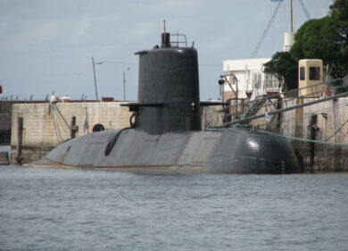 Sottomarino disperso, “esplosione prima della scomparsa”