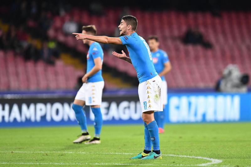 Calcio, Serie A: il Napoli vince 1 a 0 a Udine. Il Genoa ferma la Roma Calcio, Serie A: il Napoli vince 1 a 0 a Udine. Il Genoa ferma la Roma