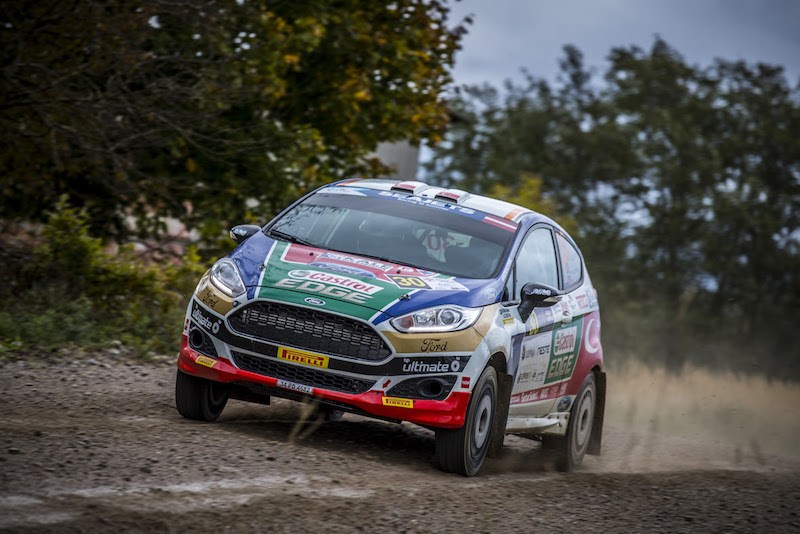 Pirelli sviluppa nuovi pneumatici per il Mondiale Rally Pirelli sviluppa nuovi pneumatici per il Mondiale Rally