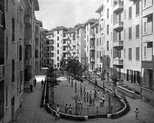 La povertà non è invisibile. Aler la conosce. Le misure di sostegno alla morosità incolpevole La povertà non è invisibile. Aler la conosce. Le misure di sostegno alla morosità incolpevole