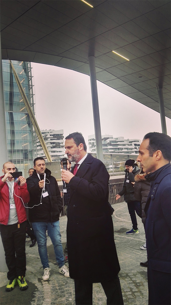 Citylife Shopping District pronto all’apertura nel nuovo cuore verde di Milano Citylife Shopping District pronto all’apertura nel nuovo cuore verde di Milano