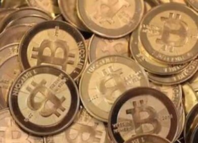 Bitcoin, superata la soglia dei 10 mila dollari
