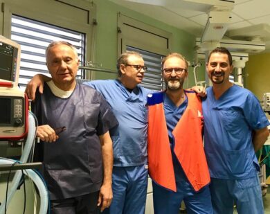 Aneurisma, intervento eccezionale a Pavia