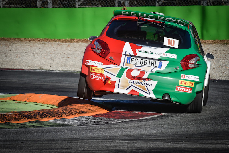 I leoni di Peugeot protagonisti al Monza Rally Show I leoni di Peugeot protagonisti al Monza Rally Show