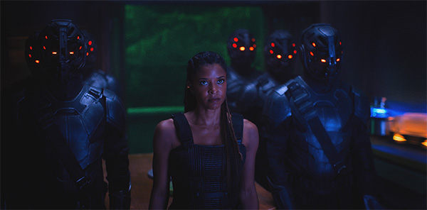 Netflix, ecco Altered Carbon. Sesso e omicidi 300 anni nel futuro Netflix, ecco Altered Carbon. Sesso e omicidi 300 anni nel futuro