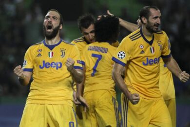 Olympiacos-Juventus 0-2. Cuadrado-Bernadeschi, gol per gli ottavi di Champions