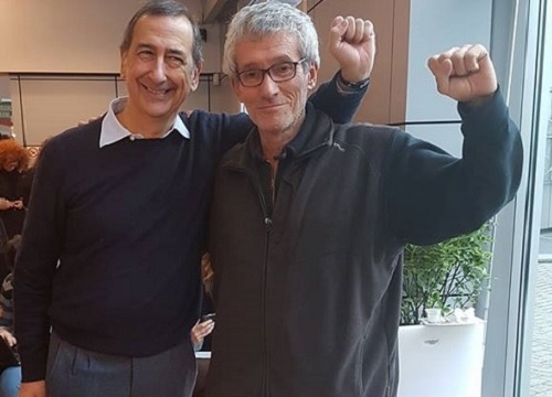 Comunisti con pile e vitalizio: il pugno chiuso di Monguzzi. Pinocchio