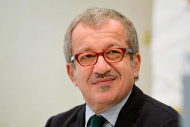 Lombardia, Salvini: “Sarà Maroni il nostro candidato”