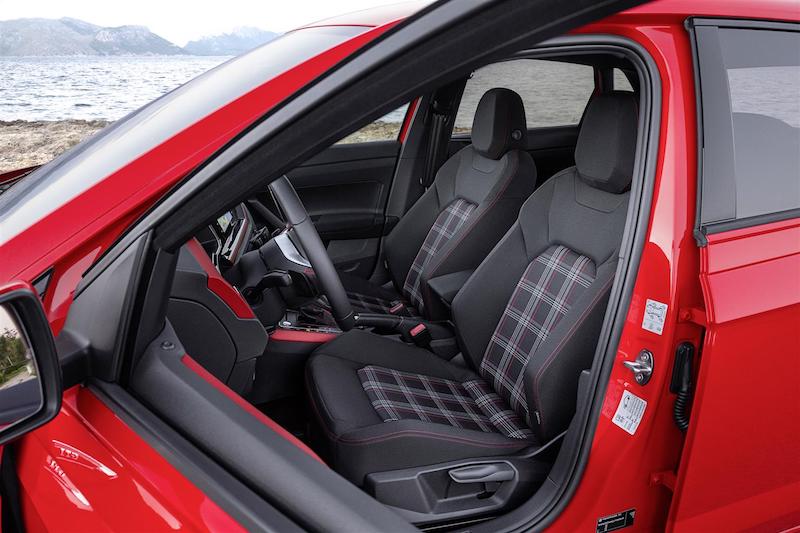 Volkswagen Polo GTI: la compatta tedesca diventa sportiva Volkswagen Polo GTI: la compatta tedesca diventa sportiva