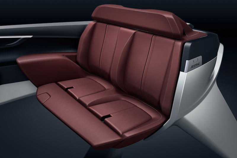 Peugeot e Beneteau, nuova esperienza nel mondo della nautica Peugeot e Beneteau, nuova esperienza nel mondo della nautica