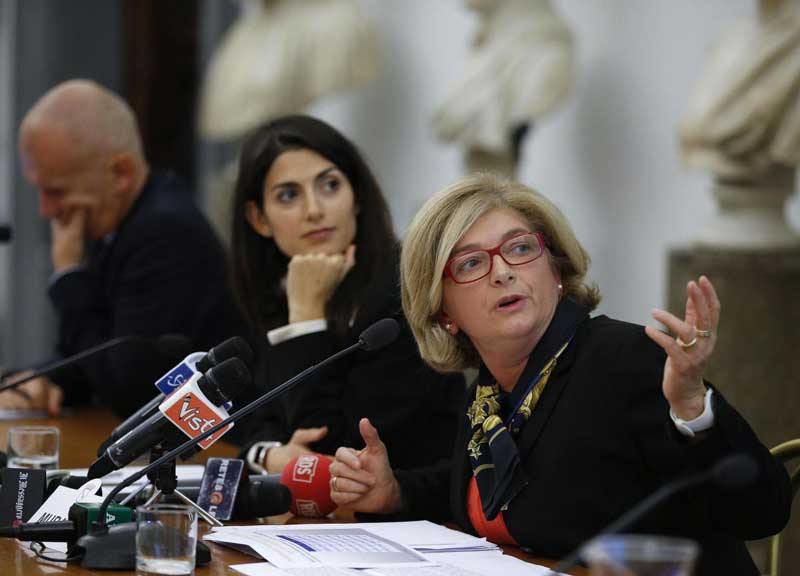 Rifiuti, Muraro: “Ama mi vuole pagare per lavoro mai fatto. È grave” Rifiuti, Muraro: “Ama mi vuole pagare per lavoro mai fatto. È grave”