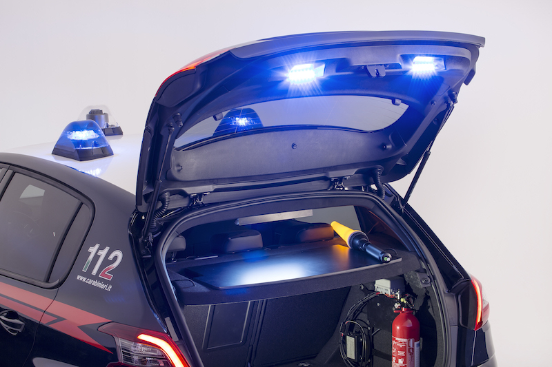 la Nuova Peugeot 308 GTi veste i colori dell’Arma dei Carabinieri la Nuova Peugeot 308 GTi veste i colori dell’Arma dei Carabinieri