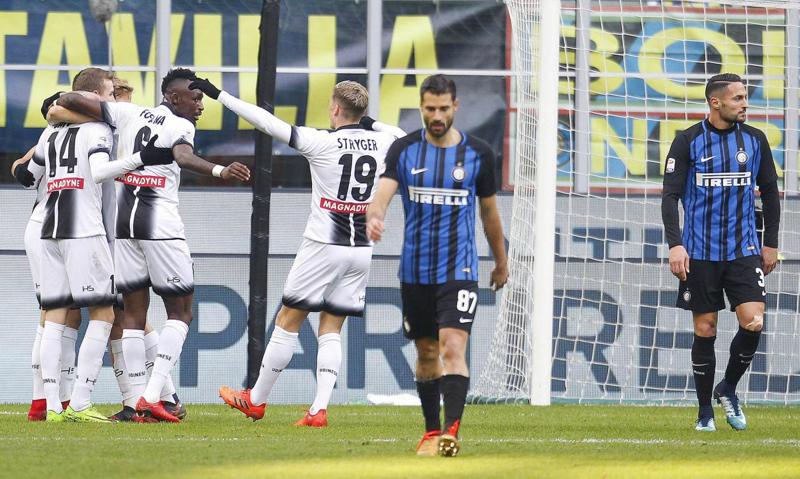 Inter-Udinese 1-3, disastro a San Siro. Il Var e Lasagna mettono ko Spalletti Inter-Udinese 1-3, disastro a San Siro. Il Var e Lasagna mettono ko Spalletti