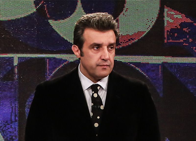 Ascolti Tv Auditel, Scomparsa doppia Canale 5, male Flavio Insinna Ascolti Tv Auditel, Scomparsa doppia Canale 5, male Flavio Insinna